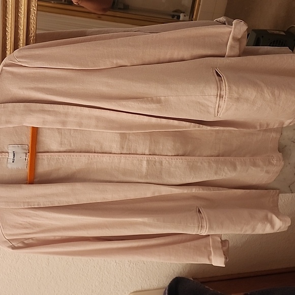 Old Navy, never worn, dust pink, linen, casual blazer. - Picture 4 of 4